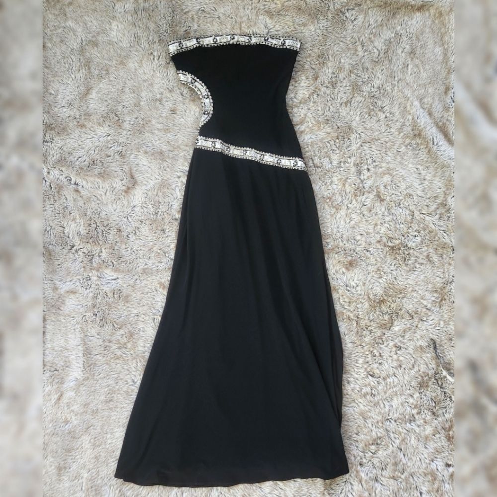 Faviana Designer Prom & Evening Dresses Strapless Side Cut-Out Maxi Dress Size 2